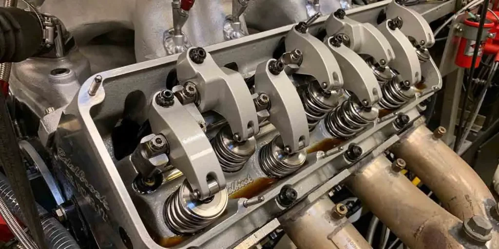 cylinder-head-feature