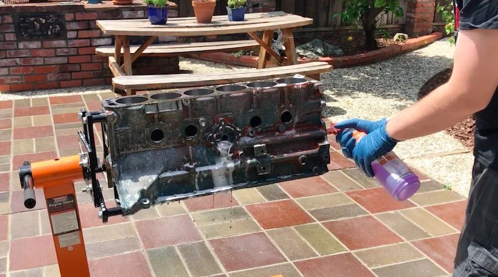 engine block clwaning