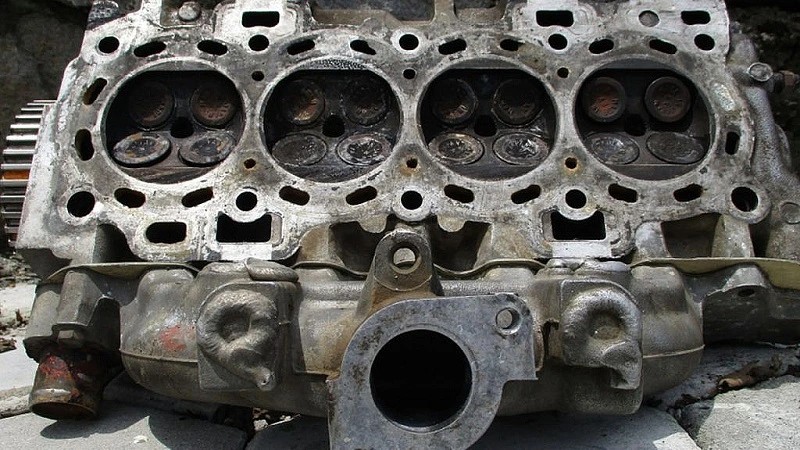 cylinder head fails
