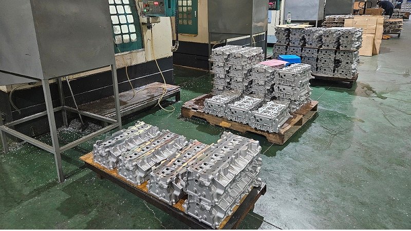 xinjin auto parts cylinder head factory